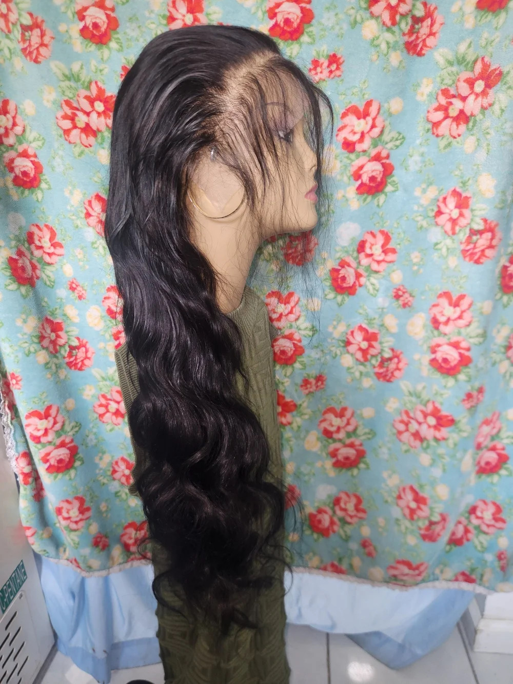 Natural Black Wavy Lace Front Wig - 100% Human Hair !